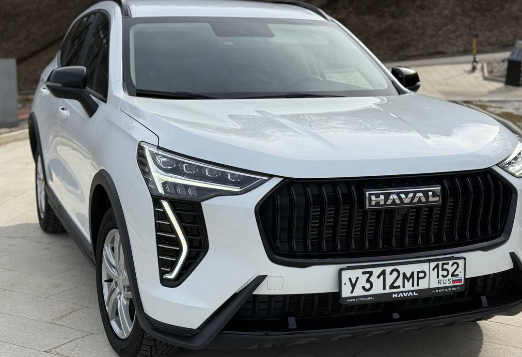Аренда haval jolion комфорт класса 2024 года в городе Москва Народное Ополчение от 2880 руб./сутки, передний привод, двигатель: бензин, объем 1.5 литров, ОСАГО (Мультидрайв), без водителя, недорого - RentRide
