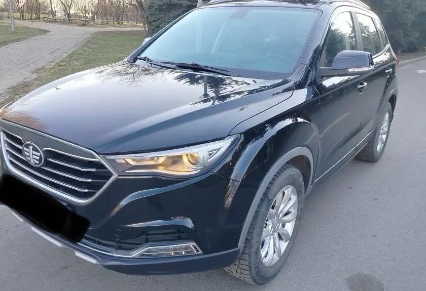 Аренда faw besturn-x40 эконом класса 2021 года в городе Москва Юго-Западная от 2240 руб./сутки, передний привод, двигатель: бензин, объем 1.6 литров, ОСАГО (Впишу в полис), без водителя, недорого - RentRide