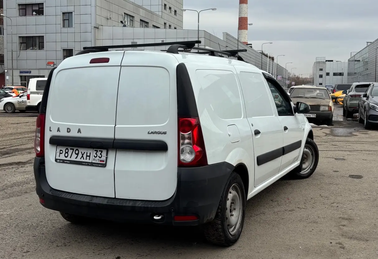Аренда lada largus эконом класса 2019 года в городе Москва Лианозово от 1840 руб./сутки, передний привод, двигатель: бензин, объем 1.6 литров, ОСАГО (Впишу в полис), без водителя, недорого, вид 2 - RentRide