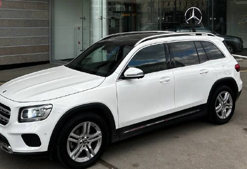 Аренда mercedes-benz glb 2021 года в городе Москва Проспект Мира от 5500 руб./сутки, передний привод, двигатель: бензин, объем 1.3 литра, ОСАГО (Мультидрайв), без водителя, недорого, вид 3 - RentRide