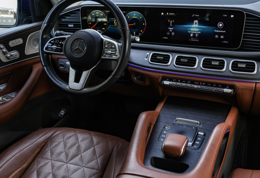 Аренда mercedes-benz gle премиум класса 2020 года в городе Москва Авиамоторная от 11120 руб./сутки, полный привод, двигатель: дизель, объем 2 литра, каско (Мультидрайв), ОСАГО (Мультидрайв), без водителя, недорого, вид 7 - RentRide