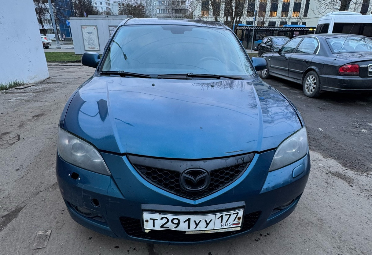 Аренда mazda 3 эконом класса 2007 года в городе Москва Бабушкинская от 1600 руб./сутки, передний привод, двигатель: бензин, объем 1.6 литров, ОСАГО (Впишу в полис), без водителя, недорого, вид 4 - RentRide