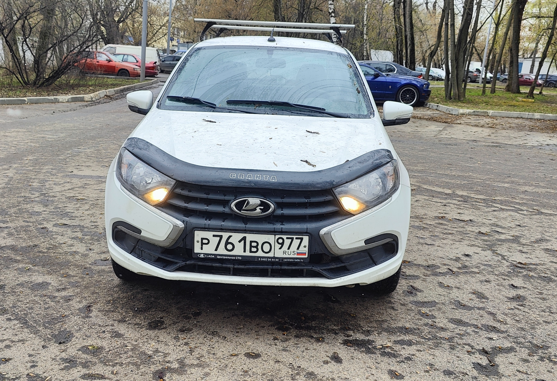 Аренда lada granta эконом класса 2023 года в городе Москва Крымская от 1600 руб./сутки, передний привод, двигатель: бензин, ОСАГО (Впишу в полис), без водителя, недорого, вид 3 - RentRide