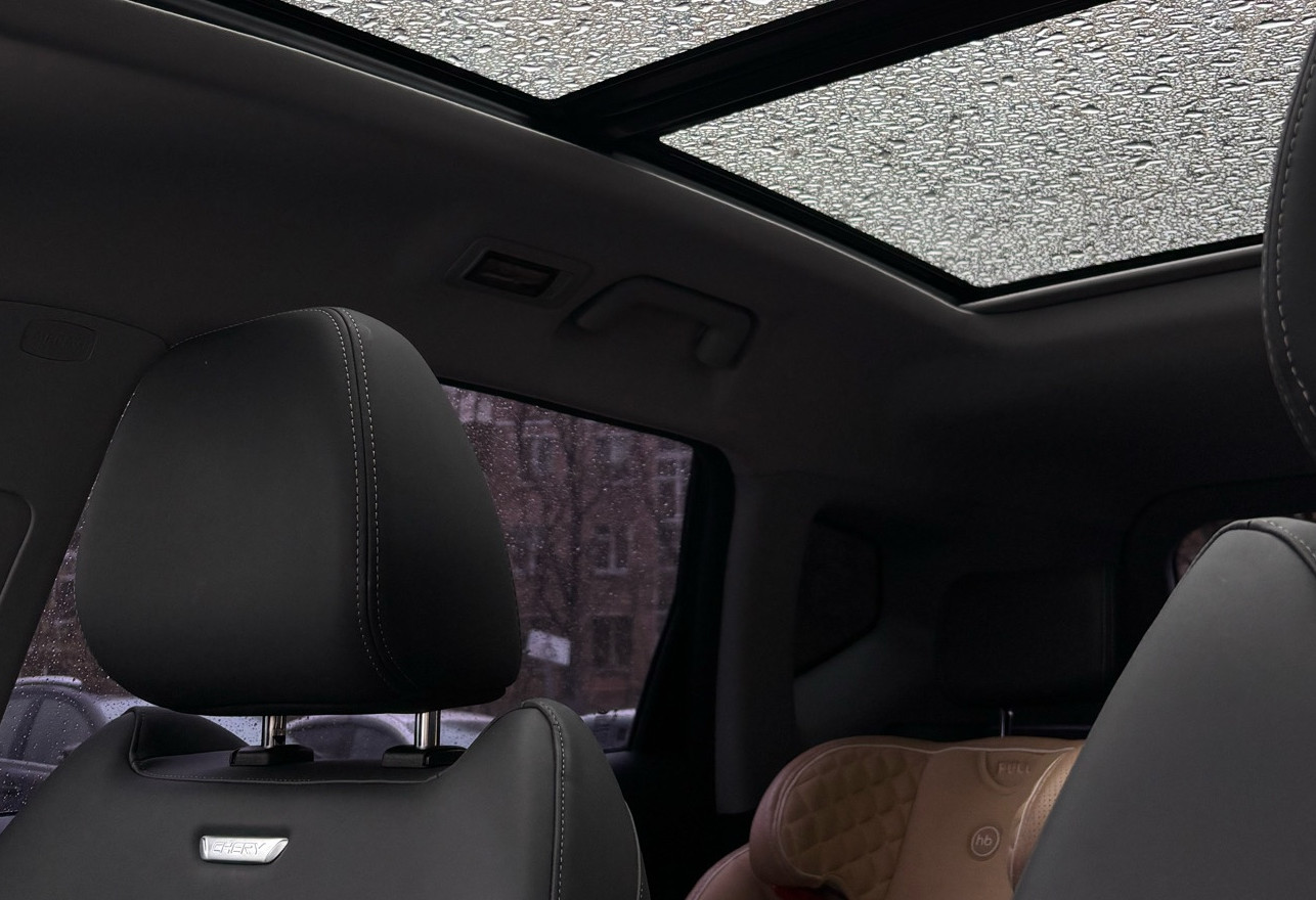 Аренда chery tiggo-7-pro-max комфорт класса 2023 года в городе Москва Бульвар Рокоссовского от 3200 руб./сутки, передний привод, двигатель: бензин, объем 1.5 литров, ОСАГО (Впишу в полис), без водителя, недорого, вид 8 - RentRide