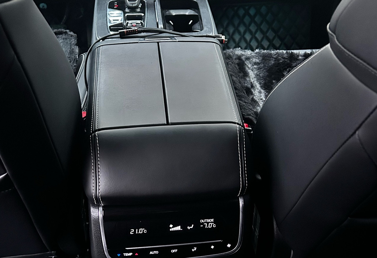 Аренда gac gs8 бизнес класса 2024 года в городе Москва Речной вокзал от 5600 руб./сутки, полный привод, двигатель: бензин, объем 2 литра, каско (Впишу в полис), ОСАГО (Впишу в полис), без водителя, недорого, вид 6 - RentRide