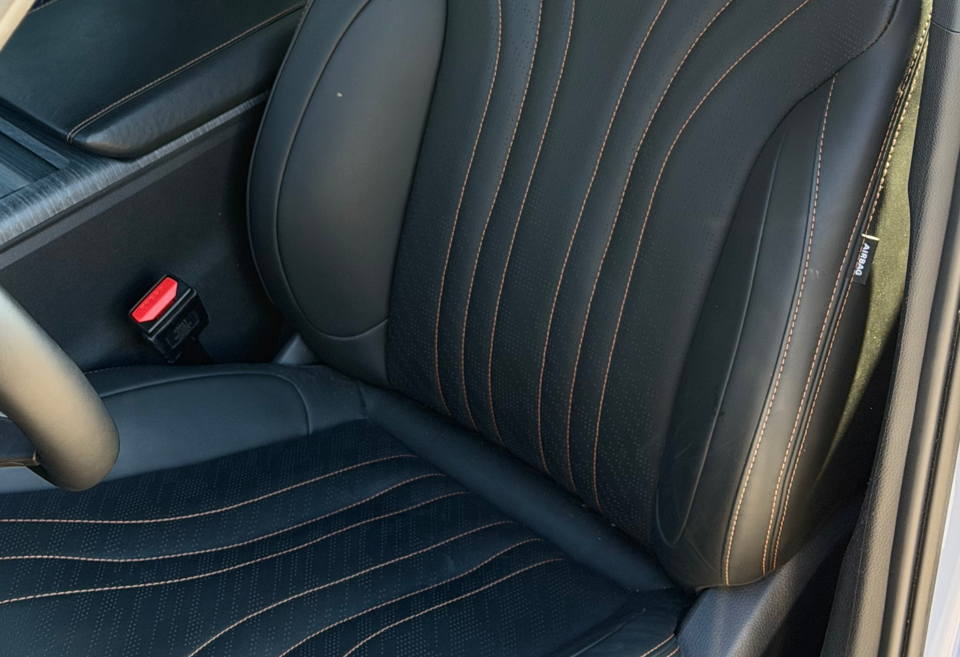 Аренда geely preface комфорт класса 2024 года в городе Москва Павшино от 3200 руб./сутки, передний привод, двигатель: бензин, объем 2 литра, ОСАГО (Мультидрайв), без водителя, недорого, вид 7 - RentRide