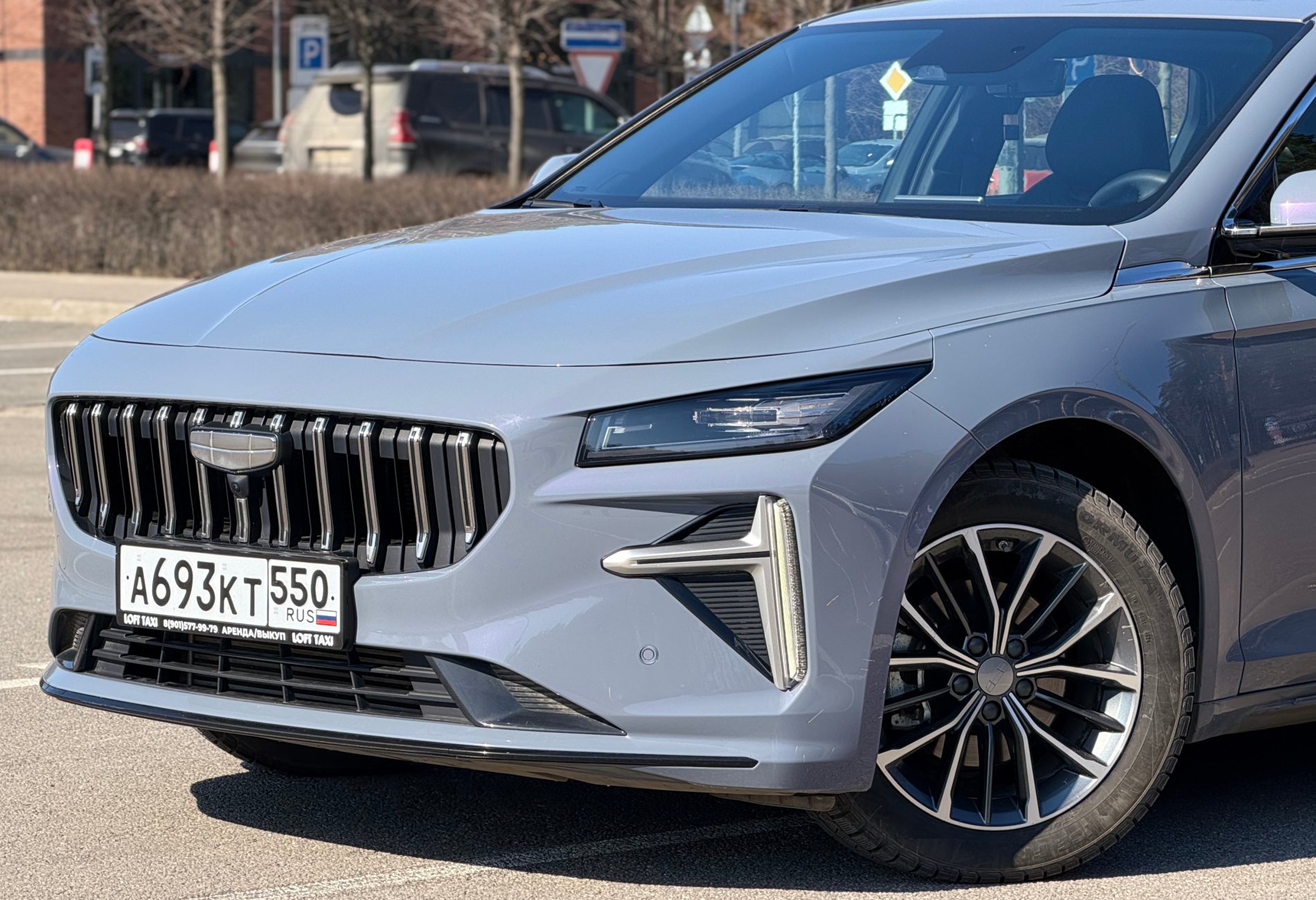 Аренда geely preface комфорт класса 2024 года в городе Москва Павшино от 3200 руб./сутки, передний привод, двигатель: бензин, объем 2 литра, ОСАГО (Мультидрайв), без водителя, недорого, вид 5 - RentRide