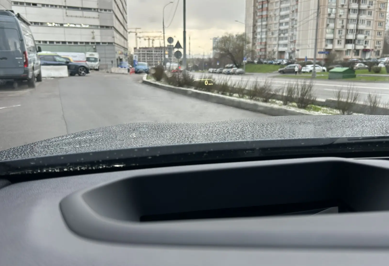 Аренда bmw 5-serii бизнес класса 2019 года в городе Москва Крылатское от 9200 руб./сутки, полный привод, двигатель: дизель, объем 3 литра, каско (Мультидрайв), ОСАГО (Мультидрайв), без водителя, недорого, вид 6 - RentRide