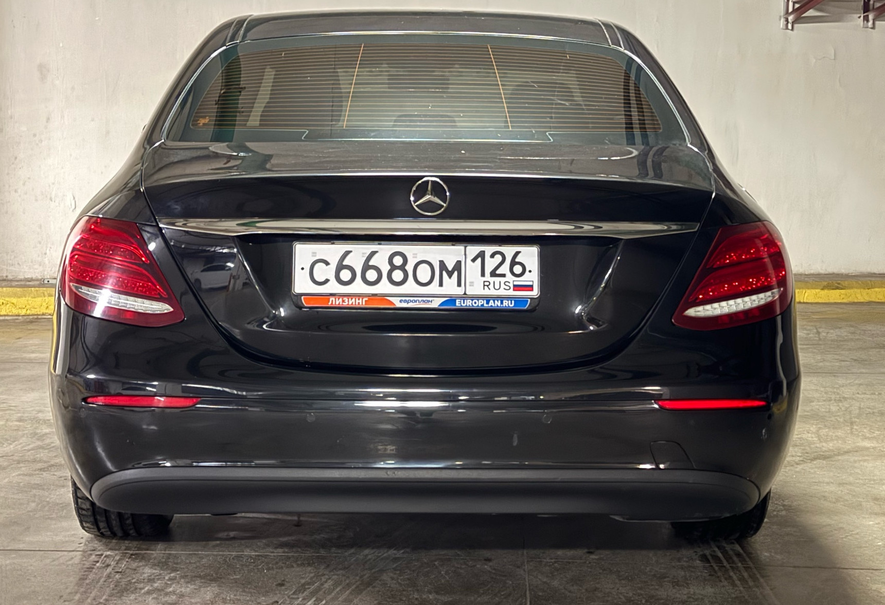 Аренда mercedes-benz e-klass бизнес класса 2018 года в городе Москва Нагорная от 5990 руб./сутки, задний привод, двигатель: бензин, объем 2 литра, каско (Впишу в полис), ОСАГО (Впишу в полис), без водителя, недорого, вид 6 - RentRide