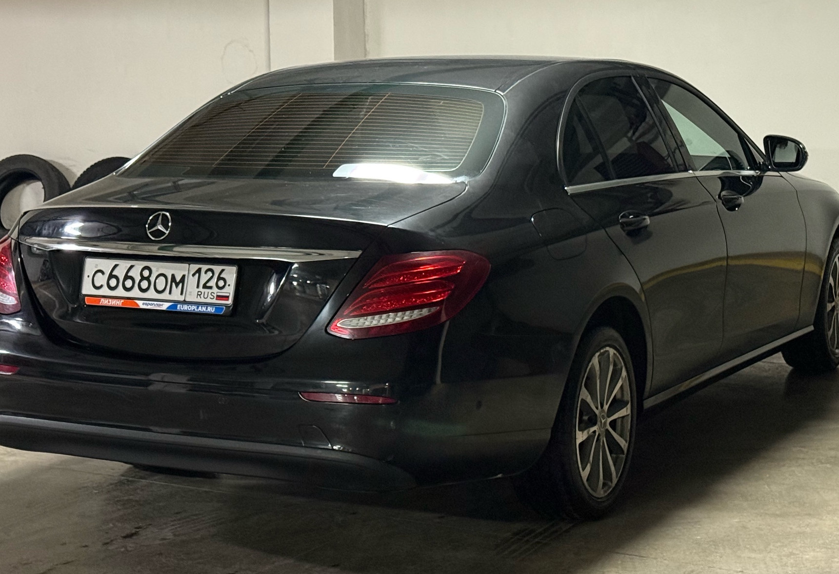 Аренда mercedes-benz e-klass бизнес класса 2018 года в городе Москва Нагорная от 5990 руб./сутки, задний привод, двигатель: бензин, объем 2 литра, каско (Впишу в полис), ОСАГО (Впишу в полис), без водителя, недорого, вид 5 - RentRide