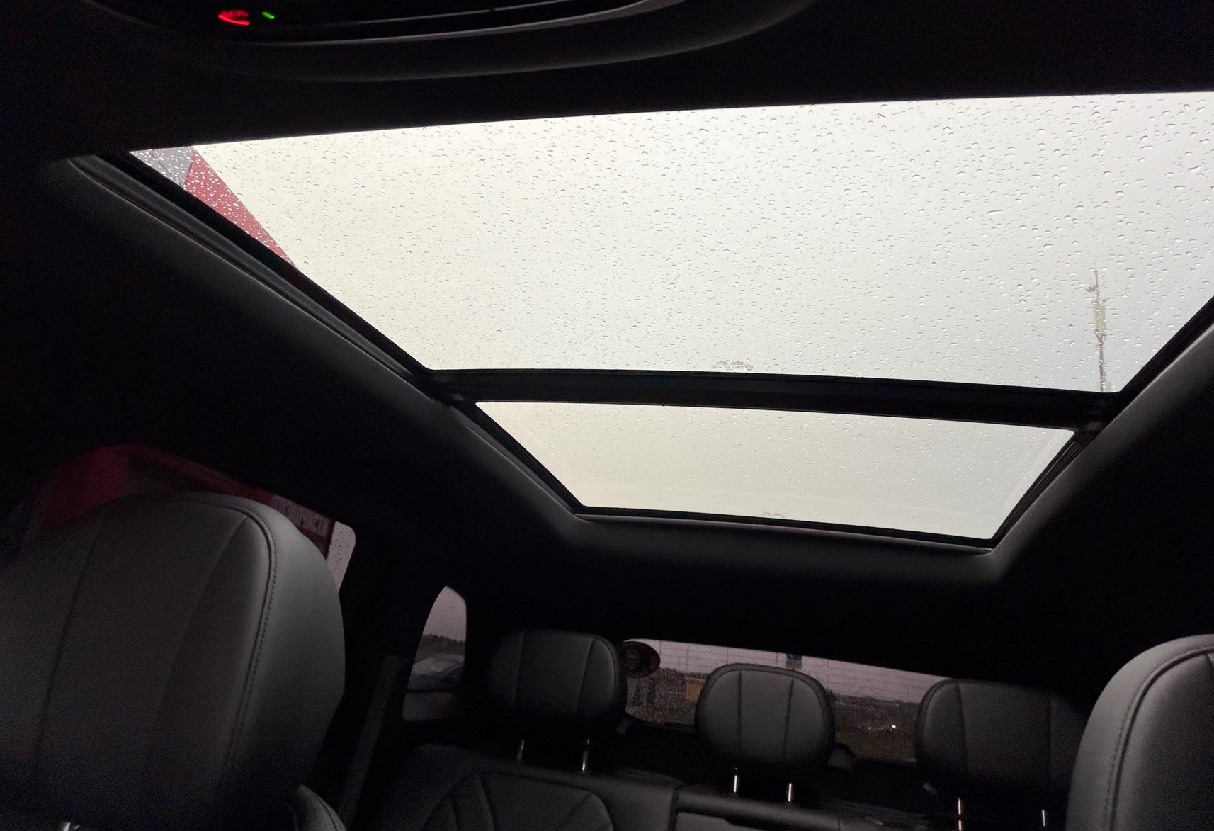 Аренда chery tiggo-9 бизнес класса 2025 года в городе Москва Алтуфьево от 9600 руб./сутки, полный привод, двигатель: бензин, объем 2 литра, ОСАГО (Мультидрайв), без водителя, недорого, вид 11 - RentRide