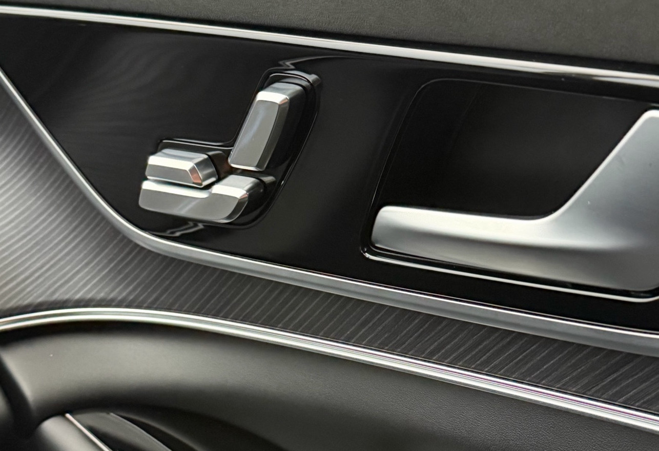 Аренда chery tiggo-9 бизнес класса 2025 года в городе Москва Алтуфьево от 9600 руб./сутки, полный привод, двигатель: бензин, объем 2 литра, ОСАГО (Мультидрайв), без водителя, недорого, вид 13 - RentRide