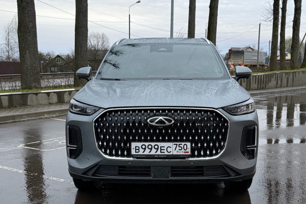 Прокат авто chery tiggo-9 бизнес класса 2025 года в городе Москва Алтуфьево от 9600 руб./сутки, полный привод, двигатель: бензин, объем 2 литра, ОСАГО (Мультидрайв), без водителя, недорого - RentRide