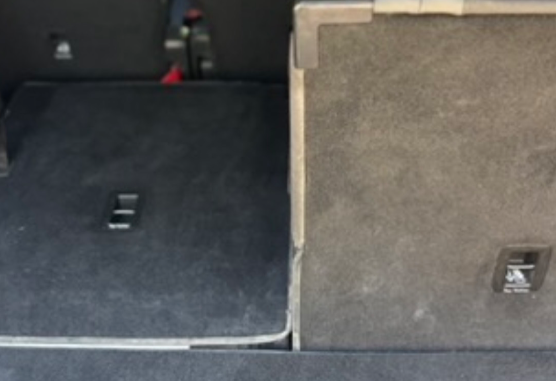 Аренда volkswagen touran 2022 года в городе Москва от 4000 руб./сутки, передний привод, двигатель: бензин, объем 1.4 литра, ОСАГО (Мультидрайв), без водителя, недорого, вид 8 - RentRide