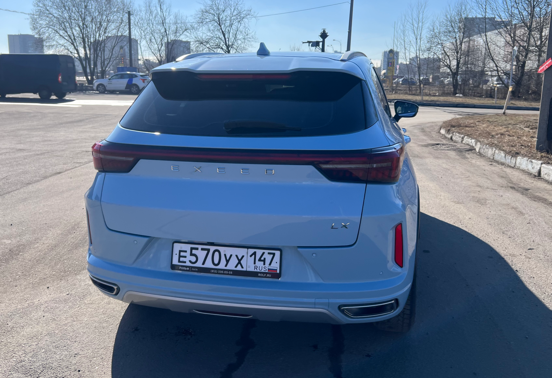Аренда exeed lx комфорт класса 2023 года в городе Москва Парнас от 3600 руб./сутки, передний привод, двигатель: бензин, объем 1.5 литров, каско (Впишу в полис), ОСАГО (Впишу в полис), без водителя, недорого, вид 5 - RentRide