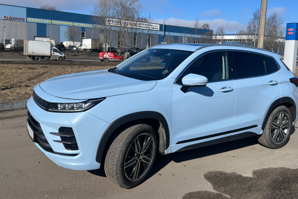 Прокат авто exeed lx комфорт класса 2023 года в городе Санкт-Петербург Парнас от 3600 руб./сутки, передний привод, двигатель: бензин, объем 1.5 литров, каско (Впишу в полис), ОСАГО (Впишу в полис), без водителя, недорого - RentRide