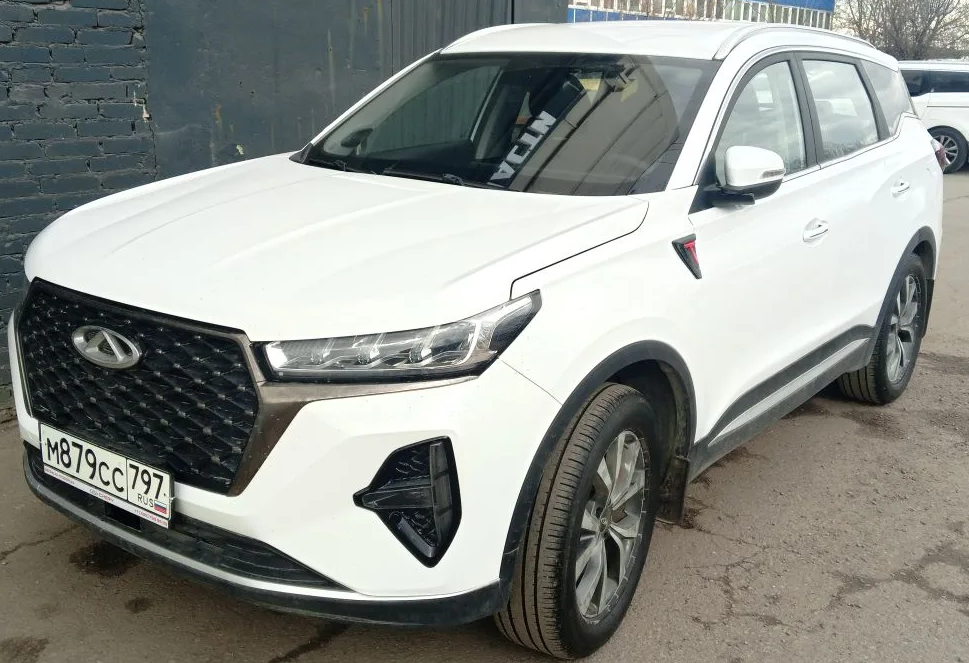 Аренда chery tiggo-7-pro-max эконом класса 2023 года в городе Москва Новые Черемушки от 2560 руб./сутки, передний привод, двигатель: бензин, объем 1.5 литров, ОСАГО (Мультидрайв), без водителя, недорого - RentRide