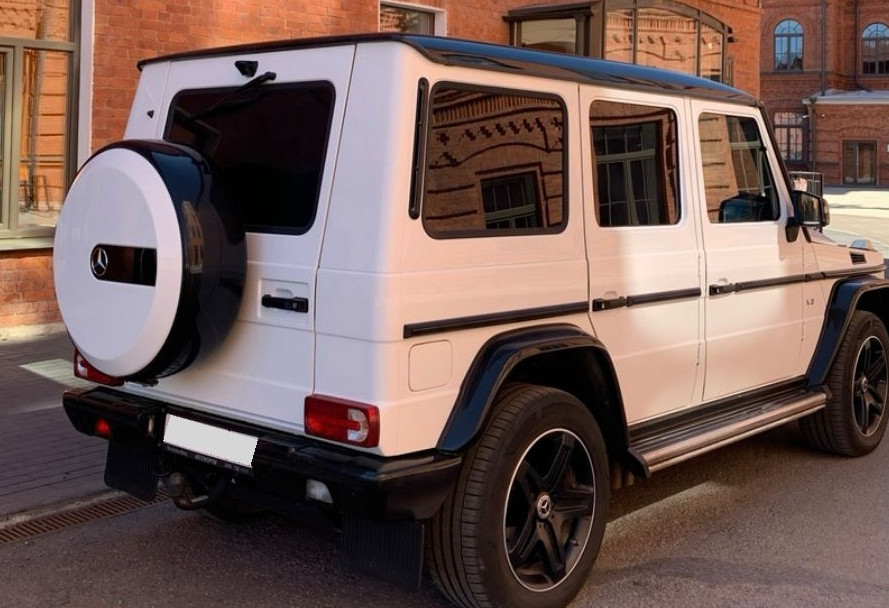 Аренда mercedes-benz g-klass 2016 года в городе Москва от 18400 руб./сутки, полный привод, двигатель: бензин, объем 4 литра, каско (Впишу в полис), ОСАГО (Впишу в полис), без водителя, недорого, вид 3 - RentRide