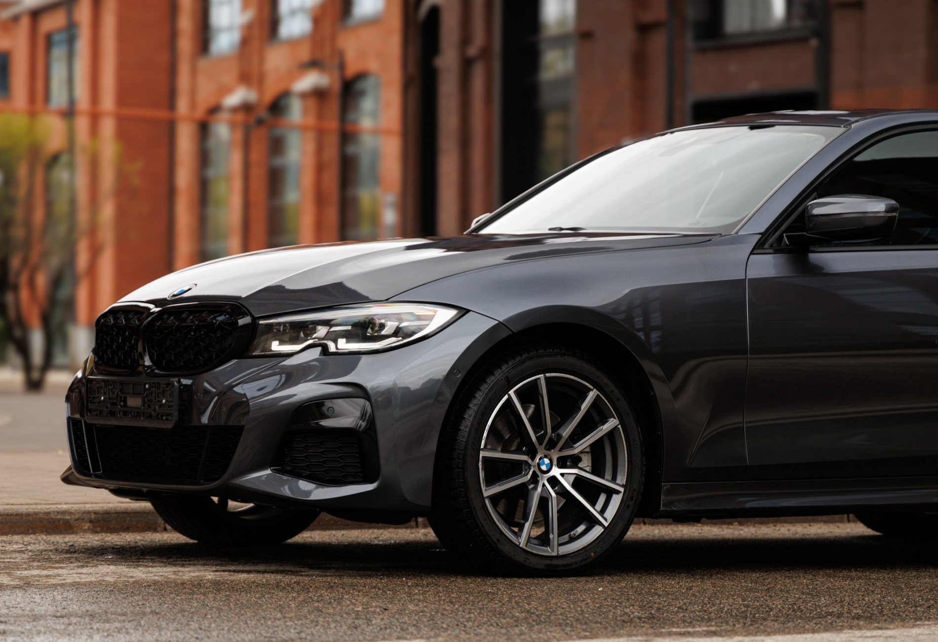 Аренда bmw 3-serii бизнес класса 2022 года в городе Москва Лермонтовский проспект от 8720 руб./сутки, полный привод, двигатель: бензин, объем 2 литра, ОСАГО (Мультидрайв), без водителя, недорого, вид 2 - RentRide