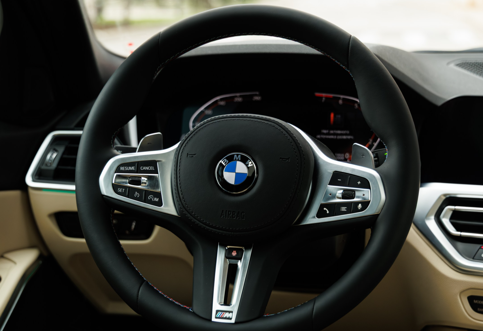 Аренда bmw 3-serii бизнес класса 2021 года в городе Москва Лермонтовский проспект от 8720 руб./сутки, полный привод, двигатель: бензин, объем 2 литра, ОСАГО (Мультидрайв), без водителя, недорого, вид 13 - RentRide