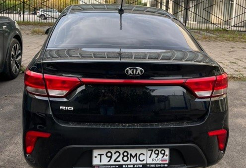 Аренда kia rio эконом класса 2020 года в городе Москва Пролетарская от 2300 руб./сутки, передний привод, двигатель: бензин, объем 1600 литров, ОСАГО (Мультидрайв), без водителя, недорого, вид 2 - RentRide