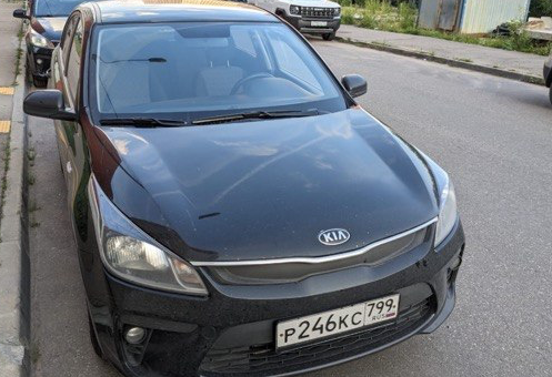 Аренда kia rio эконом класса 2018 года в городе Москва Волгоградский проспект от 2300 руб./сутки, передний привод, двигатель: бензин, объем 1.6 литров, ОСАГО (Впишу в полис), без водителя, недорого - RentRide
