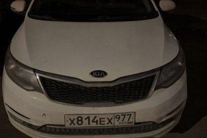 Прокат авто kia rio эконом класса 2016 года в городе Москва Нахимовский проспект от 3192 руб./сутки, передний привод, двигатель: бензин, объем 1.4 литра, без водителя, недорого - RentRide
