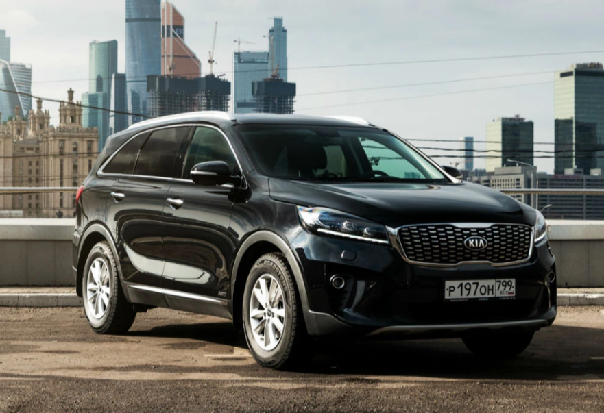 Аренда kia sorento комфорт класса 2019 года в городе Москва Нахимовский проспект от 5920 руб./сутки, передний привод, двигатель: бензин, объем 2.4 литра, ОСАГО (Мультидрайв), без водителя, недорого, вид 2 - RentRide