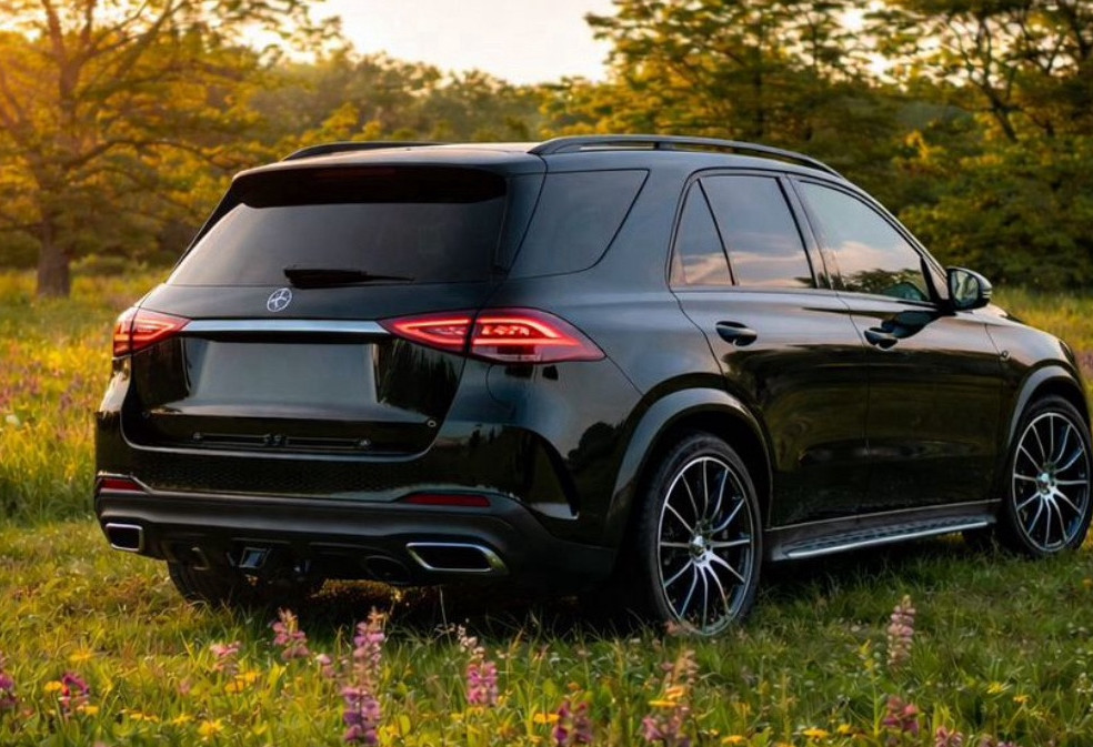 Аренда mercedes-benz gle-amg бизнес класса 2021 года в городе Москва от 14800 руб./сутки, полный привод, двигатель: бензин, объем 2 литра, каско (Впишу в полис), ОСАГО (Впишу в полис), без водителя, недорого, вид 11 - RentRide