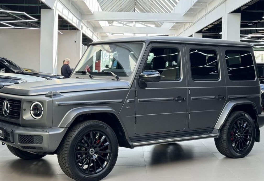 Аренда mercedes-benz g-klass премиум класса 2021 года в городе Москва Кутузовская от 36000 руб./сутки, передний привод, двигатель: дизель, объем 450 литров, каско (Мультидрайв), ОСАГО (Мультидрайв), без водителя, недорого, вид 4 - RentRide