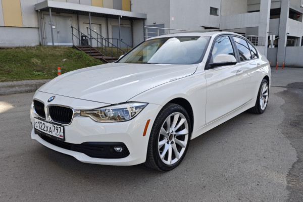 Прокат авто bmw 3-serii бизнес класса 2018 года в городе Москва Дубровка от 5600 руб./сутки, полный привод, двигатель: бензин, объем 2 литра, ОСАГО (Впишу в полис), без водителя, недорого - RentRide