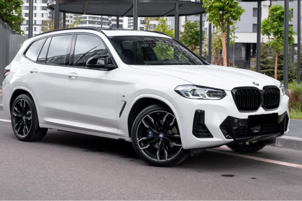 Прокат авто bmw x3-m премиум класса 2022 года в городе Москва Тульская от 13520 руб./сутки, полный привод, двигатель: бензин, объем 3 литра, каско (Мультидрайв), ОСАГО (Мультидрайв), без водителя, недорого - RentRide