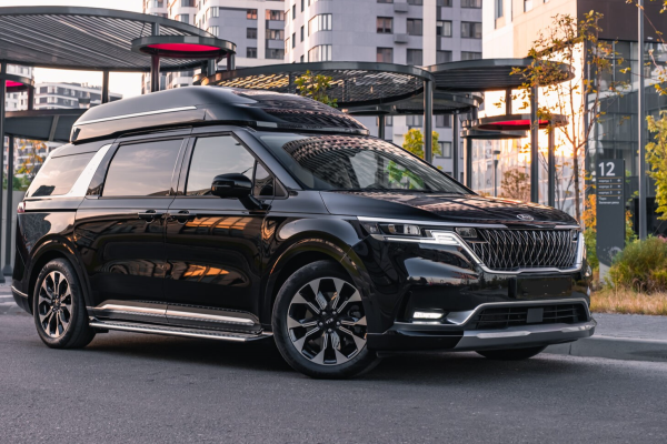 Прокат авто kia carnival бизнес класса 2021 года в городе Москва Тульская от 10000 руб./сутки, передний привод, двигатель: дизель, объем 2.2 литра, каско (Мультидрайв), ОСАГО (Мультидрайв), без водителя, недорого - RentRide