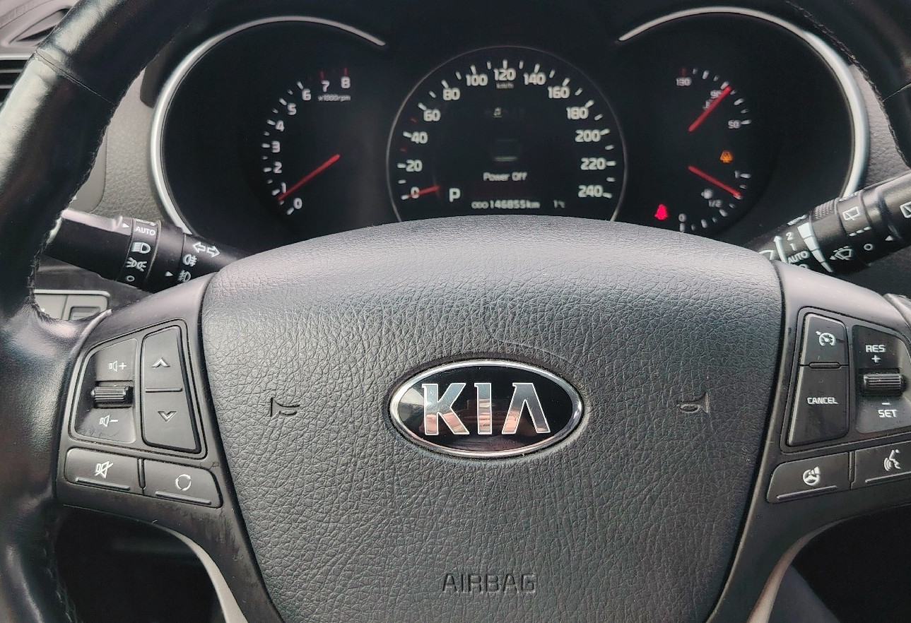 Аренда kia sorento комфорт класса 2014 года в городе Москва Минская от 4000 руб./сутки, передний привод, двигатель: бензин, объем 2.4 литра, ОСАГО (Впишу в полис), без водителя, недорого, вид 8 - RentRide