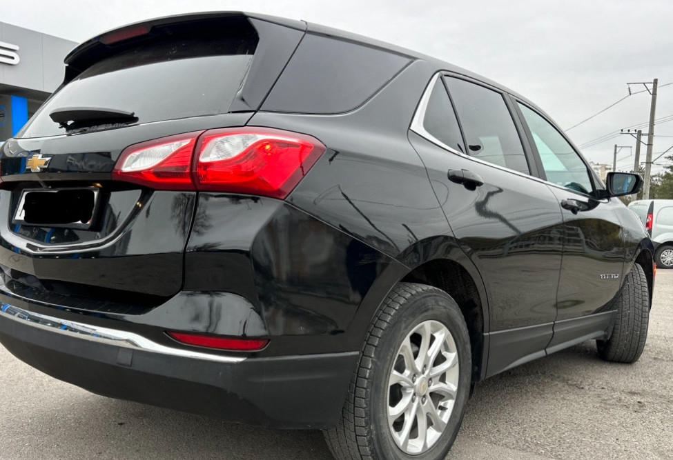 Аренда chevrolet equinox стандарт класса 2021 года в городе Москва от 4880 руб./сутки, полный привод, двигатель: бензин, объем 1.5 литров, ОСАГО (Впишу в полис), без водителя, недорого, вид 7 - RentRide