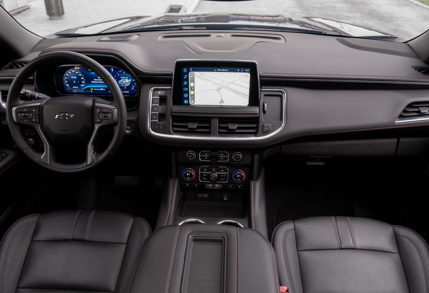 Аренда chevrolet tahoe бизнес класса 2024 года в городе Москва Тульская от 28400 руб./сутки, полный привод, двигатель: бензин, объем 5.3 литра, каско (Мультидрайв), ОСАГО (Мультидрайв), без водителя, недорого, вид 7 - RentRide