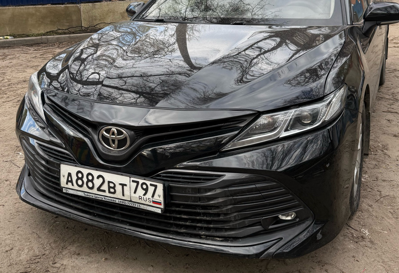 Аренда toyota camry бизнес класса 2021 года в городе Москва Нагорная от 5500 руб./сутки, передний привод, двигатель: бензин, объем 2 литра, каско (Впишу в полис), ОСАГО (Впишу в полис), без водителя, недорого, вид 2 - RentRide