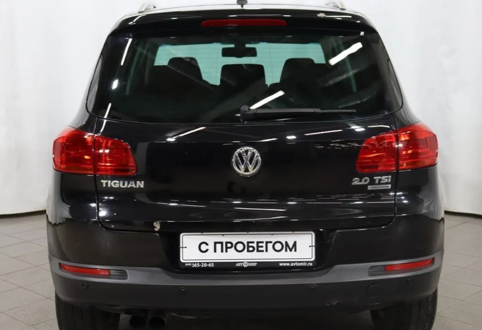 Аренда volkswagen tiguan комфорт класса 2012 года в городе Москва от 3360 руб./сутки, полный привод, двигатель: бензин, объем 2 литра, ОСАГО (Впишу в полис), без водителя, недорого, вид 4 - RentRide