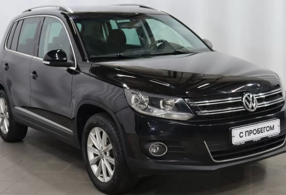 Аренда volkswagen tiguan комфорт класса 2012 года в городе Москва от 3360 руб./сутки, полный привод, двигатель: бензин, объем 2 литра, ОСАГО (Впишу в полис), без водителя, недорого, вид 2 - RentRide
