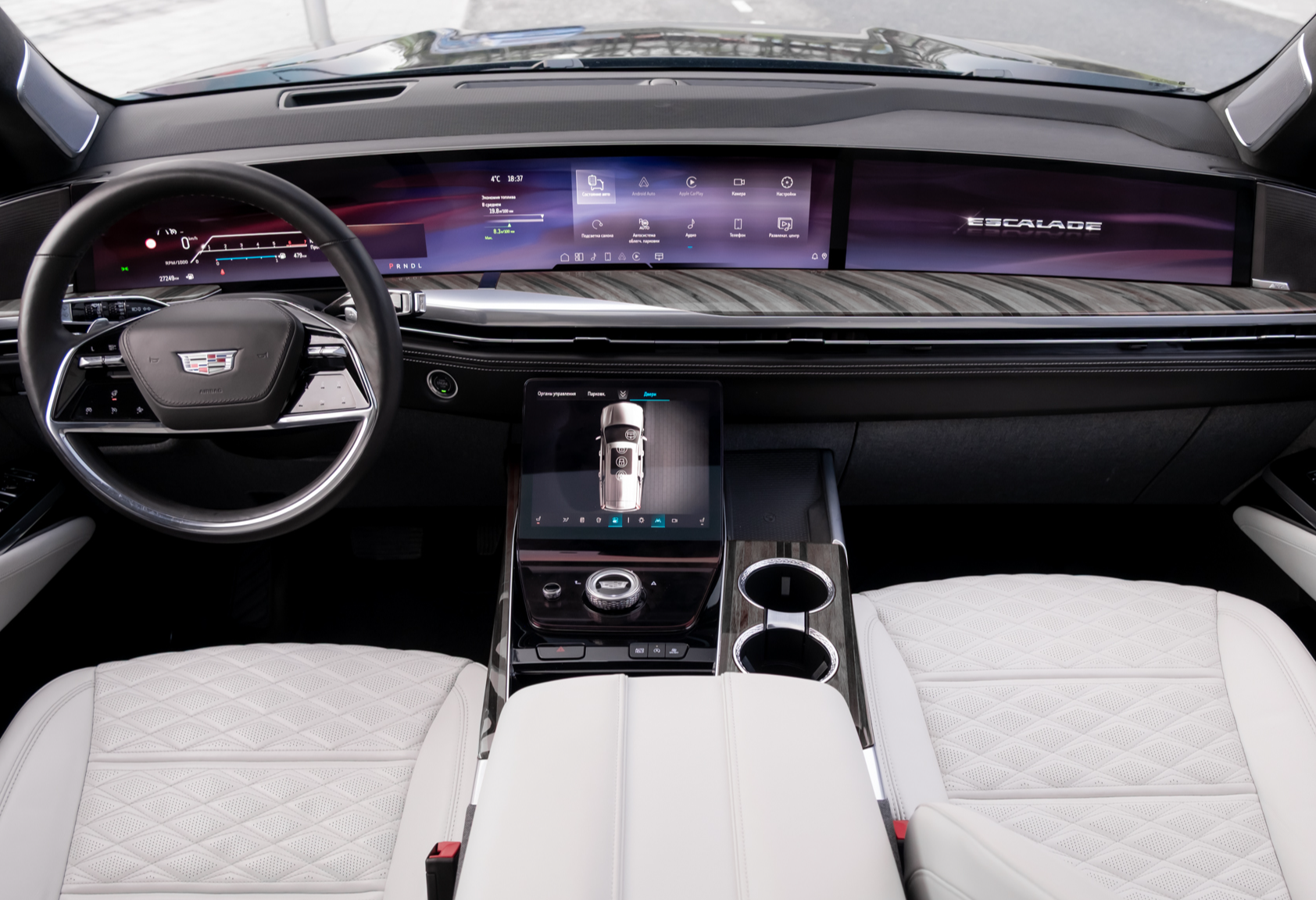 Аренда cadillac escalade премиум класса 2022 года в городе Москва Тульская от 58800 руб./сутки, полный привод, двигатель: бензин, объем 6.2 литра, каско (Мультидрайв), ОСАГО (Мультидрайв), без водителя, недорого, вид 8 - RentRide