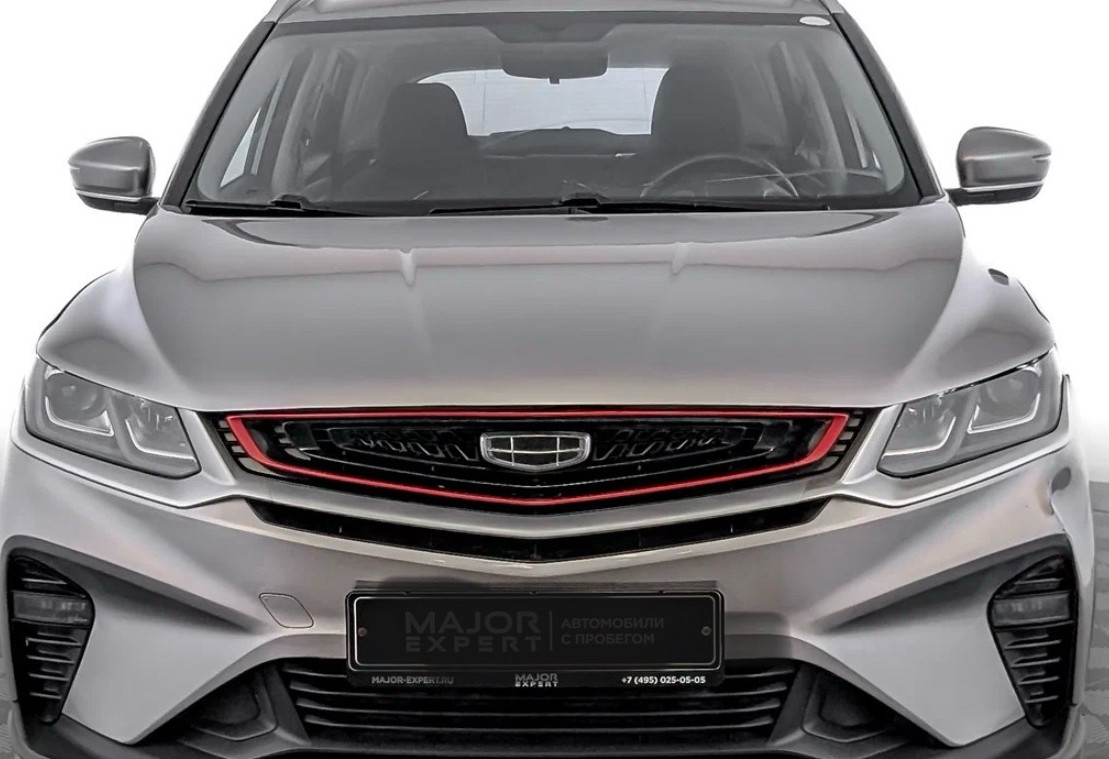 Аренда geely coolray комфорт класса 2022 года в городе Москва Бульвар Дмитрия Донского от 3600 руб./сутки, передний привод, двигатель: бензин, объем 1.5 литров, ОСАГО (Мультидрайв), без водителя, недорого - RentRide