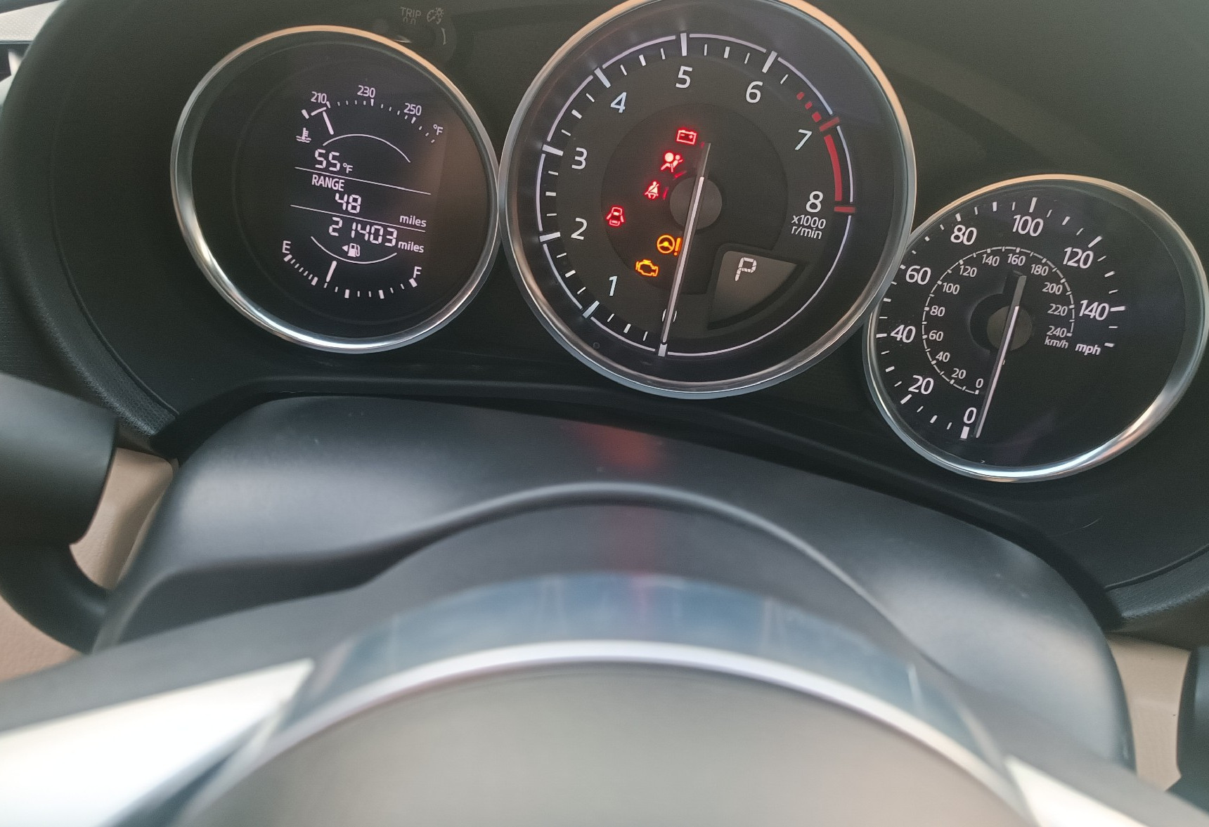 Аренда mazda mx-5 премиум класса 2015 года в городе Москва Ленинский проспект от 9592 руб./сутки, задний привод, двигатель: бензин, объем 2 литра, ОСАГО (Впишу в полис), без водителя, недорого, вид 9 - RentRide
