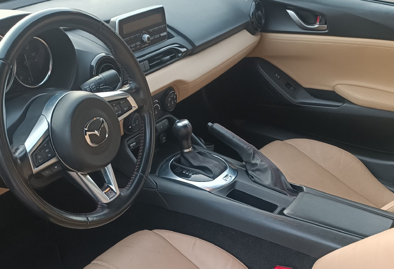 Аренда mazda mx-5 премиум класса 2015 года в городе Москва Ленинский проспект от 9592 руб./сутки, задний привод, двигатель: бензин, объем 2 литра, ОСАГО (Впишу в полис), без водителя, недорого, вид 8 - RentRide