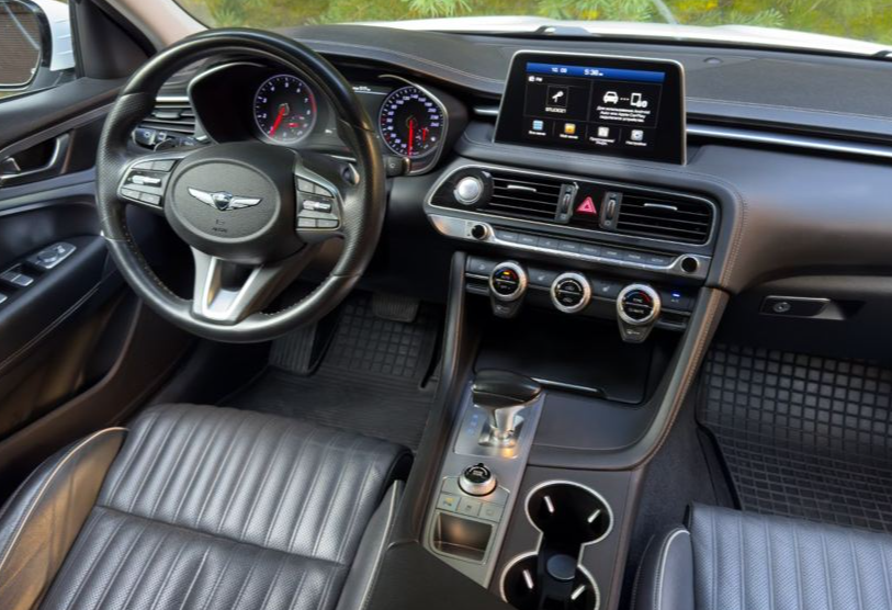 Аренда genesis g70 комфорт класса 2019 года в городе Москва от 4792 руб./сутки, полный привод, двигатель: бензин, объем 2 литра, каско (Мультидрайв), ОСАГО (Впишу в полис), без водителя, недорого, вид 3 - RentRide