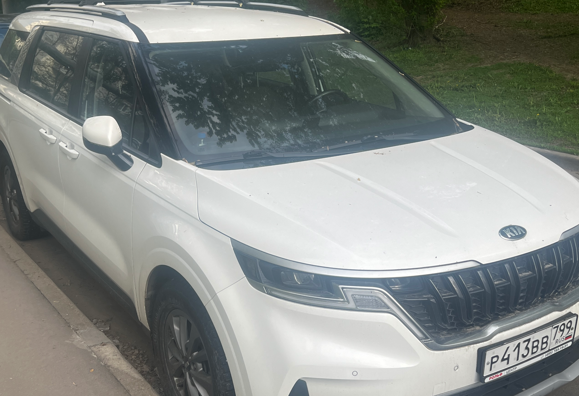Аренда kia carnival 2021 года в городе Москва Щукинская от 9600 руб./сутки, передний привод, двигатель: дизель, объем 2.2 литра, каско (Впишу в полис), ОСАГО (Впишу в полис), без водителя, недорого, вид 2 - RentRide