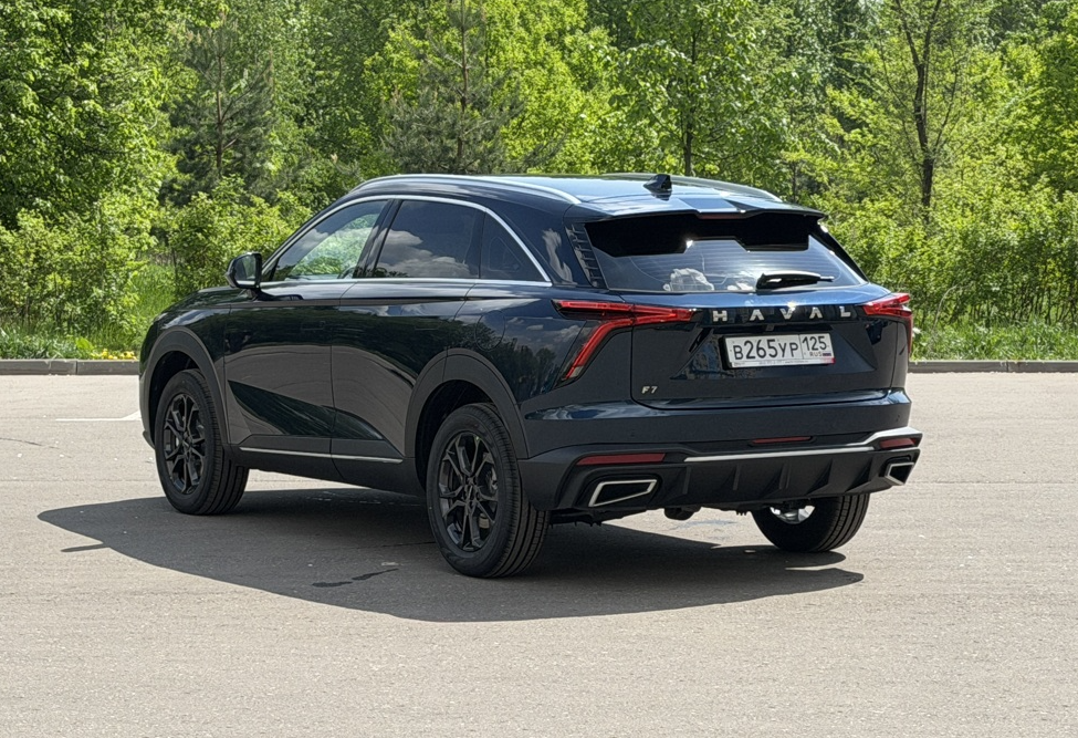 Аренда haval f7 комфорт класса 2026 года в городе Москва Чертановская от 4960 руб./сутки, передний привод, двигатель: бензин, объем 1.5 литров, каско (Мультидрайв), ОСАГО (Мультидрайв), без водителя, недорого, вид 4 - RentRide