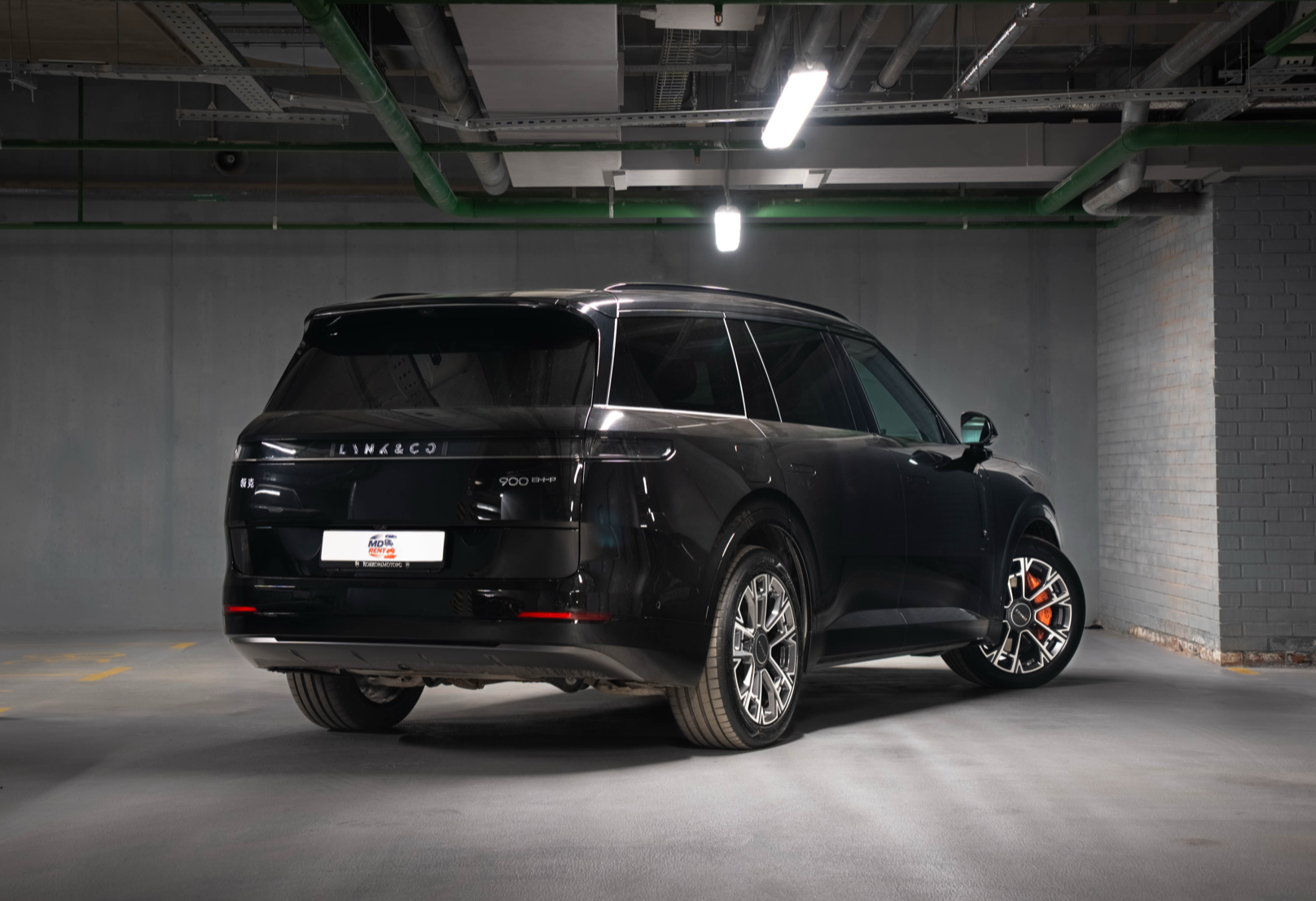 Аренда lynkco lynkco бизнес класса 2025 года в городе Москва Беговая от 21600 руб./сутки, полный привод, двигатель: бензин, объем 2 литра, ОСАГО (Мультидрайв), без водителя, недорого, вид 4 - RentRide