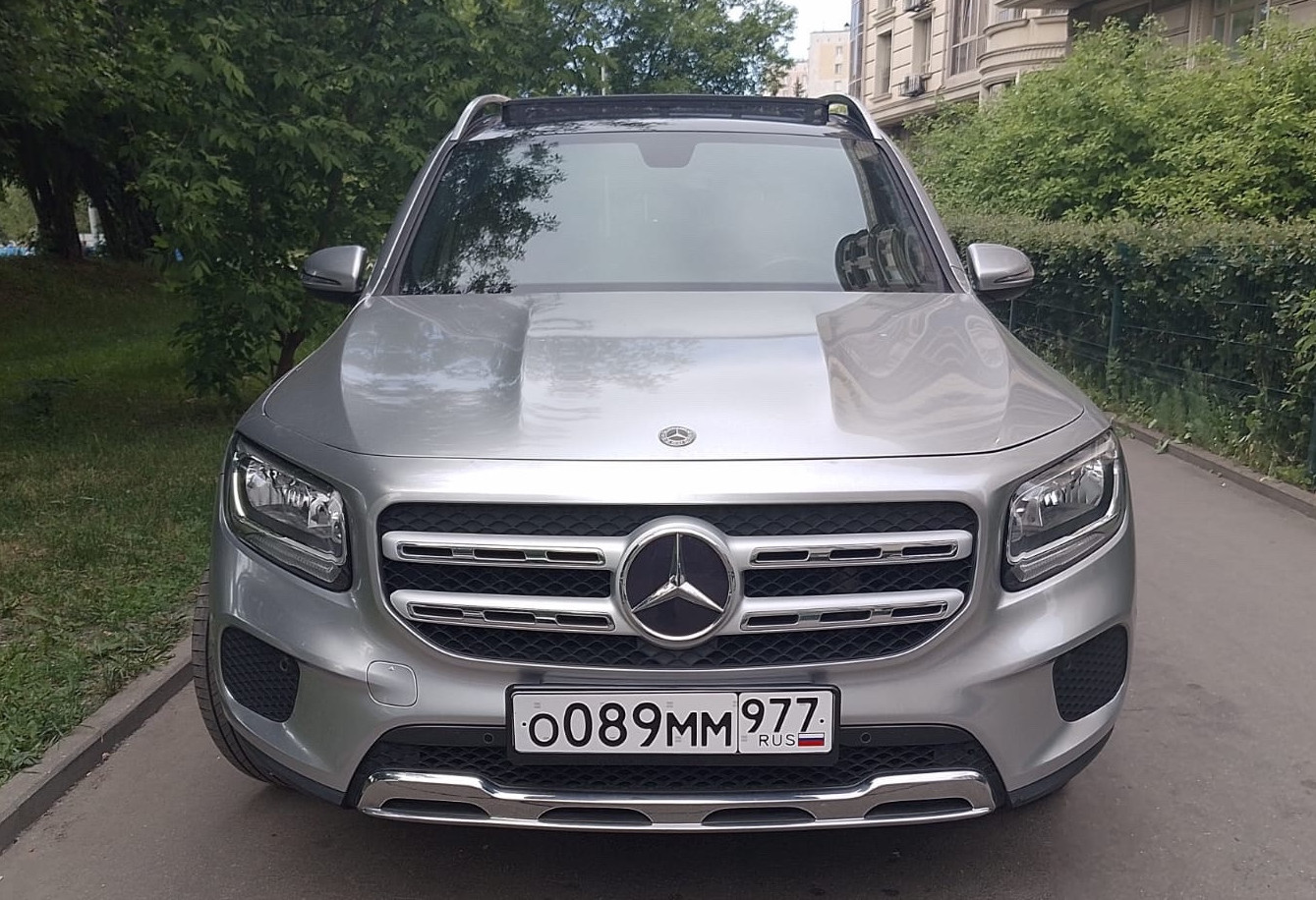 Аренда mercedes-benz glb стандарт класса 2020 года в городе Москва Щелковская от 4800 руб./сутки, передний привод, двигатель: бензин, объем 1.3 литра, ОСАГО (Мультидрайв), без водителя, недорого, вид 6 - RentRide