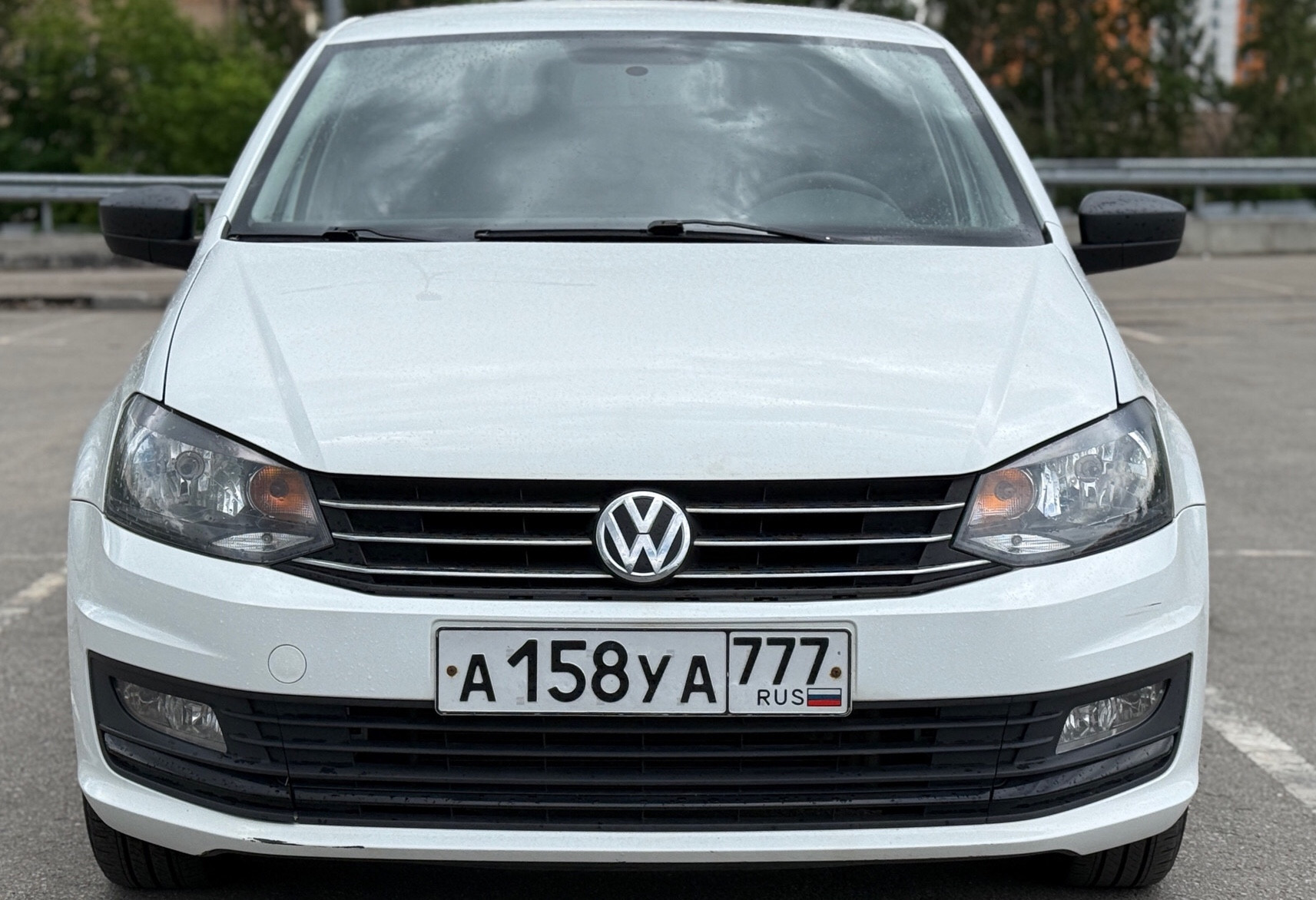 Аренда volkswagen polo эконом класса 2016 года в городе Москва Медведково от 2080 руб./сутки, передний привод, двигатель: бензин, объем 1.6 литров, ОСАГО (Мультидрайв), без водителя, недорого, вид 7 - RentRide