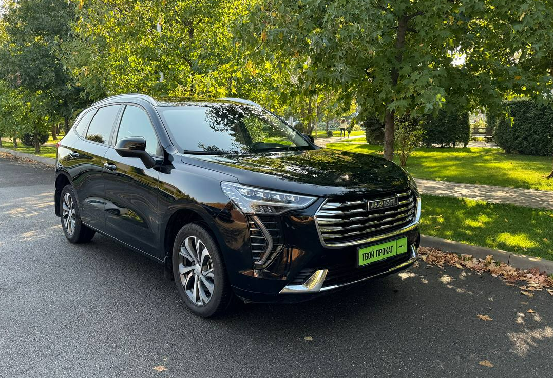 Аренда haval jolion комфорт класса 2023 года в городе Москва от 4000 руб./сутки, полный привод, двигатель: бензин, объем 1.5 литров, ОСАГО (Мультидрайв), без водителя, недорого - RentRide